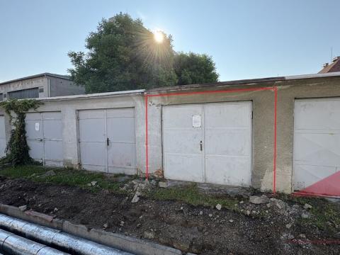 Pronájem garáže, Sušice, 18 m2