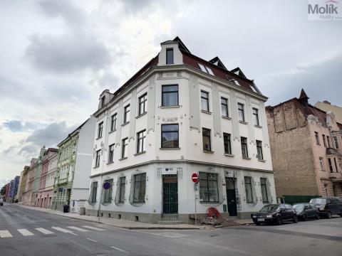 Pronájem kanceláře, Teplice - Trnovany, Československých legií, 34 m2