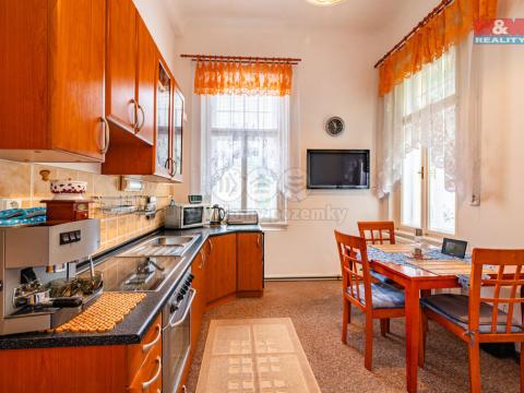 Prodej bytu 2+1, Mariánské Lázně, Třebízského, 82 m2