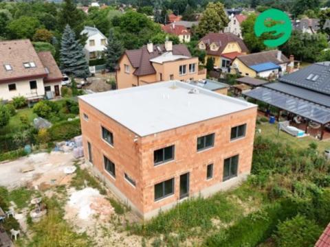 Prodej bytu 3+kk, Praha - Újezd nad Lesy, Lišická, 73 m2