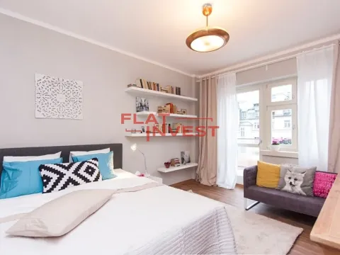 Pronájem bytu 1+kk, Praha - Nové Město, Opletalova, 23 m2