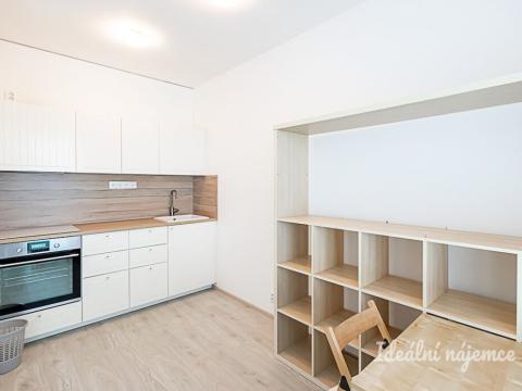 Pronájem bytu 1+kk, Praha - Letňany, Chlebovická, 33 m2