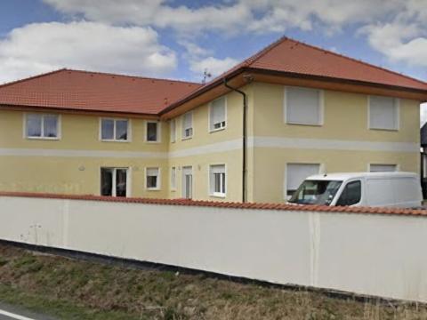 Pronájem bytu 3+1, Zbuzany, V Alejíčkách, 105 m2