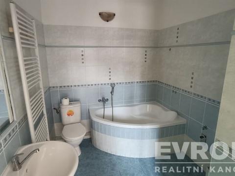 Pronájem bytu 1+1, Chotěboř, Palackého, 41 m2