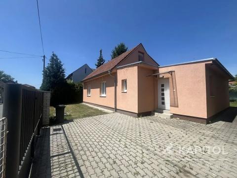 Prodej rodinného domu, Klecany, 76 m2