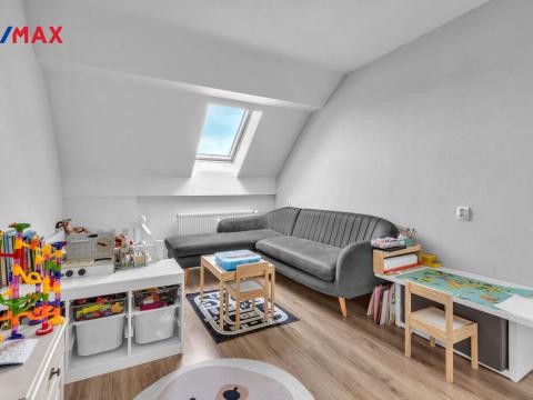 Prodej bytu 2+kk, Hradec Králové - Nový Hradec Králové, Pod Zámečkem, 53 m2