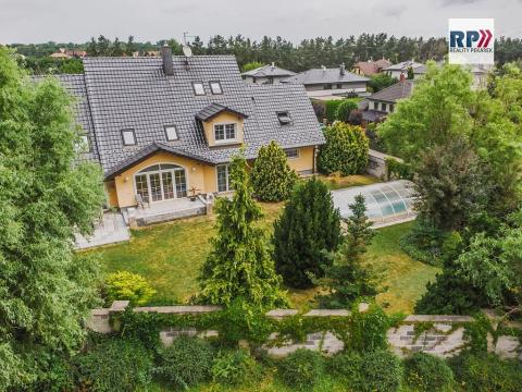 Prodej rodinného domu, Šestajovice, Potoční, 320 m2