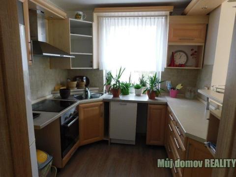 Pronájem bytu 2+kk, Praha - Újezd nad Lesy, Starokolínská, 70 m2