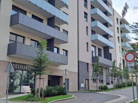 Pronájem bytu 1+kk, Praha - Žižkov, U Viktorie, 49 m2