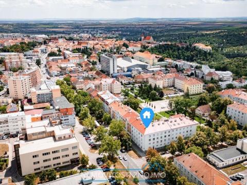 Prodej bytu 1+1, Znojmo, Rumunská, 44 m2