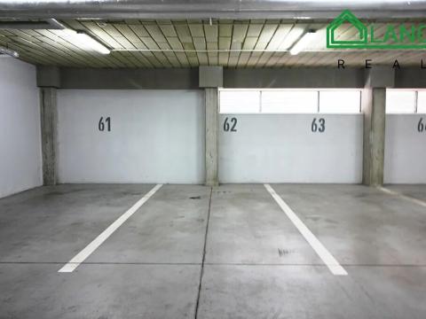 Pronájem garážového stání, Brno, Vídeňská, 16 m2