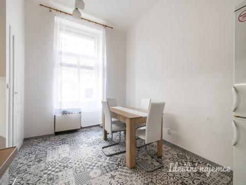 Pronájem bytu 2+1, Praha - Karlín, Sokolovská, 71 m2