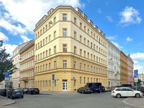 Pronájem kanceláře, Praha - Nové Město, Lublaňská, 91 m2
