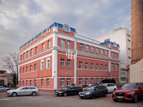 Pronájem kanceláře, Praha - Smíchov, Nádražní, 271 m2