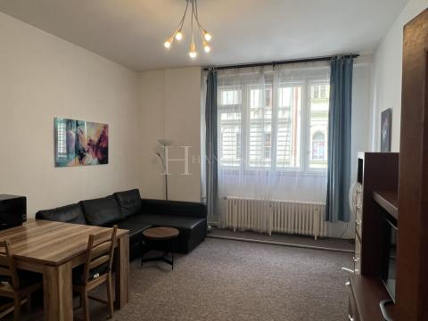 Pronájem bytu 1+kk, Praha - Karlín, Za Poříčskou bránou, 30 m2