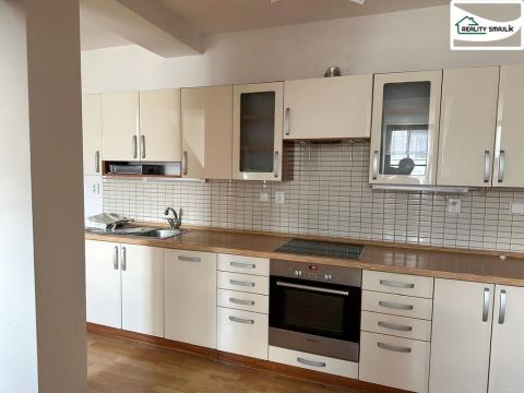 Pronájem bytu 2+kk, Sokolov, Staré náměstí, 99 m2