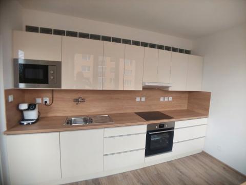 Pronájem bytu 2+1, Tábor, Jesenského, 57 m2
