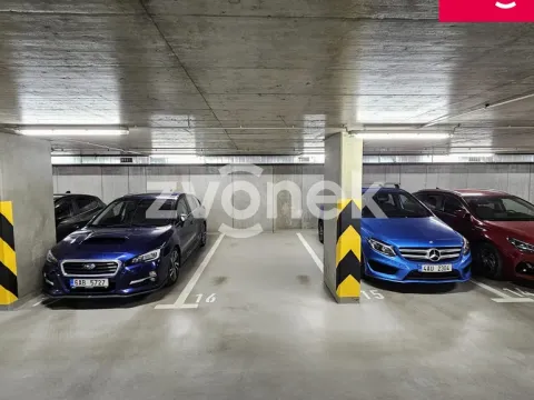 Prodej garáže, Praha - Žižkov, Jeseniova, 12 m2