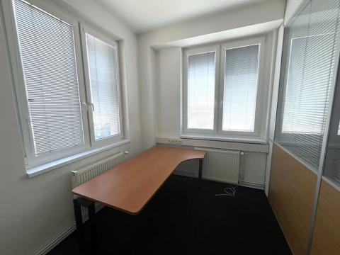 Pronájem kanceláře, Slavkov u Brna, U Mlýna, 9 m2