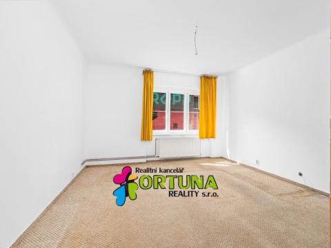 Prodej bytu 2+1, České Budějovice - České Budějovice 6, Žižkova tř., 73 m2