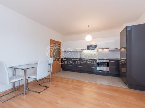 Pronájem bytu 2+kk, Praha - Vysočany, Jana Přibíka, 64 m2
