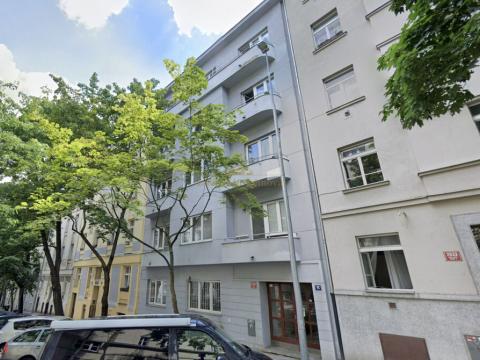 Pronájem bytu 2+1, Praha - Smíchov, Na Březince, 64 m2