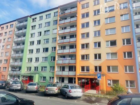 Prodej bytu 3+1, Krupka - Maršov, Dukelských hrdinů, 73 m2