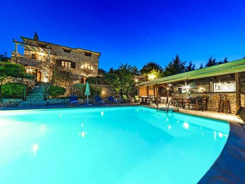 Prodej rodinného domu, Zakynthos, Jónské Ostrovy, Řecko, 350 m2
