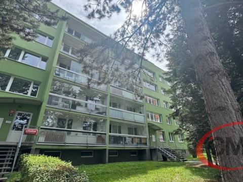 Pronájem bytu 2+kk, Praha, Sáňkařská, 42 m2