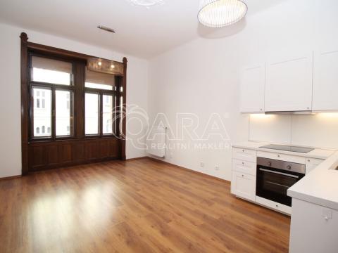 Pronájem bytu 3+kk, Praha, Chvalova, 71 m2