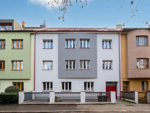 Pronájem bytu 2+kk, Pardubice - Bílé Předměstí, Bulharská, 60 m2