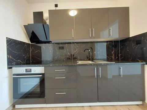 Pronájem bytu 2+1, Most, Rozmarýnová, 48 m2