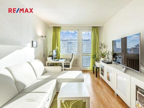 Prodej bytu 2+kk, Praha - Kobylisy, Chabařovická, 47 m2