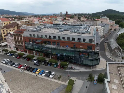 Pronájem obchodního prostoru, Teplice, 32 m2