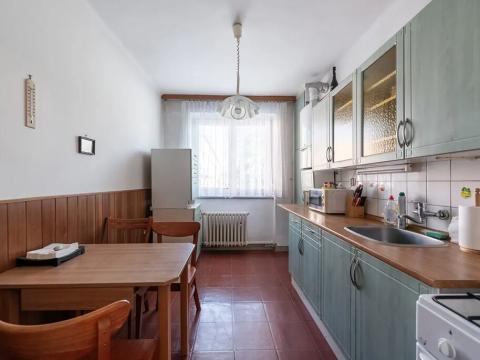 Pronájem bytu 2+1, Praha - Hodkovičky, Půlnoční, 62 m2