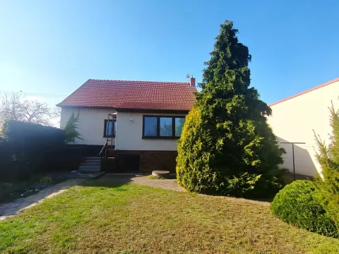 Prodej rodinného domu, Lužice, Šeříková, 100 m2