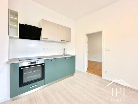Prodej bytu 2+kk, Praha - Libeň, Na Rokytce, 60 m2