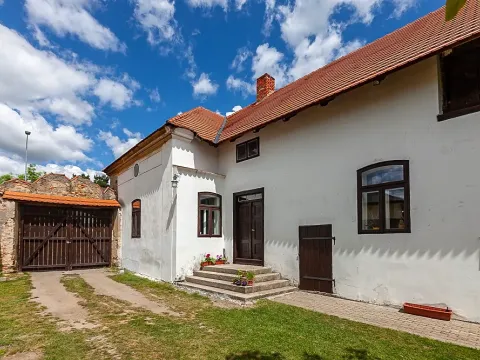 Prodej rodinného domu, Velenka, 290 m2