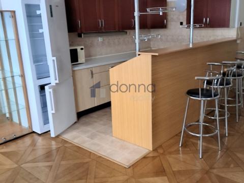 Pronájem bytu 2+1, Praha, V tůních, 92 m2