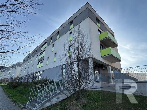 Pronájem bytu 2+kk, Plzeň, Vltavínová, 60 m2