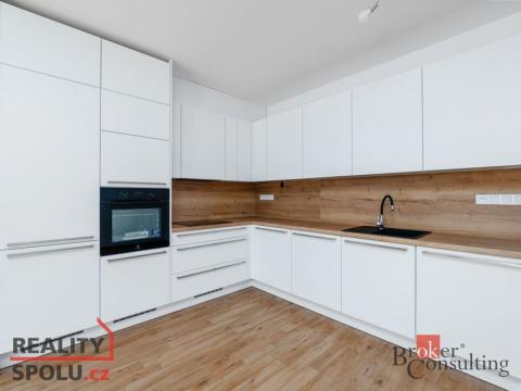 Pronájem bytu 2+kk, Plzeň - Jižní Předměstí, Měděná, 65 m2