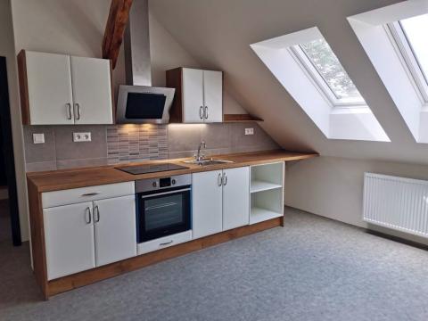 Pronájem bytu 2+kk, Sušice - Sušice II, Hrádecká, 52 m2