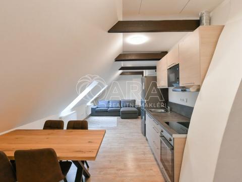 Pronájem bytu 3+kk, Praha - Střížkov, Chrastavská, 77 m2