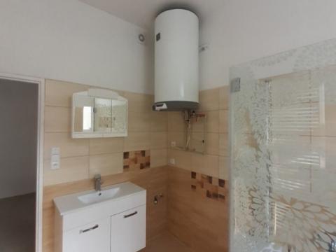 Pronájem bytu 1+1, Trhové Sviny, Husova, 40 m2