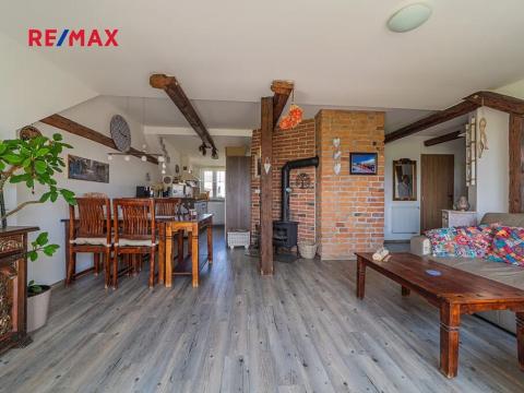 Prodej bytu 3+1, Šumperk, Žerotínova, 74 m2