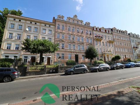 Pronájem bytu 2+kk, Karlovy Vary, Na Vyhlídce, 78 m2