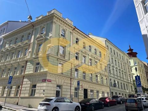Pronájem bytu 1+kk, Praha - Vršovice, Černomořská, 20 m2