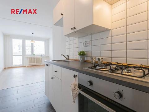 Pronájem bytu 2+kk, Kladno, Čs. armády, 54 m2