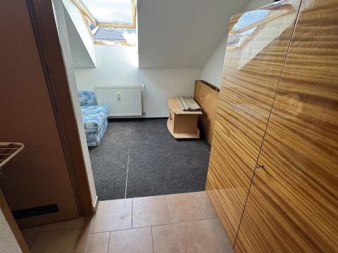Pronájem bytu 1+kk, Opava, Nákladní, 33 m2
