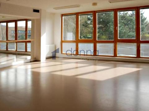 Pronájem obchodního prostoru, Praha, Prusíkova, 87 m2